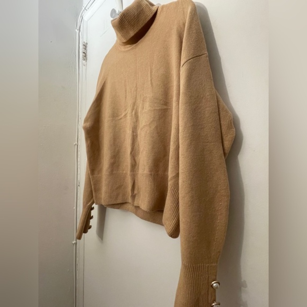 H&M sweater